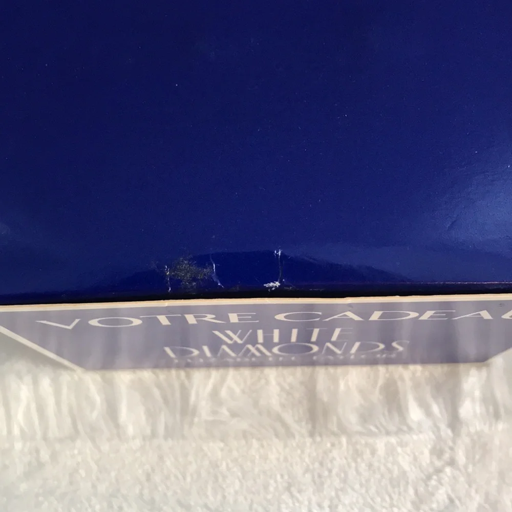 ❗️LAST CHANCE- Vintage ELIZABETH TAYLOR White Diamonds Watch & Earrings Gift Set - Picture 11 of 11